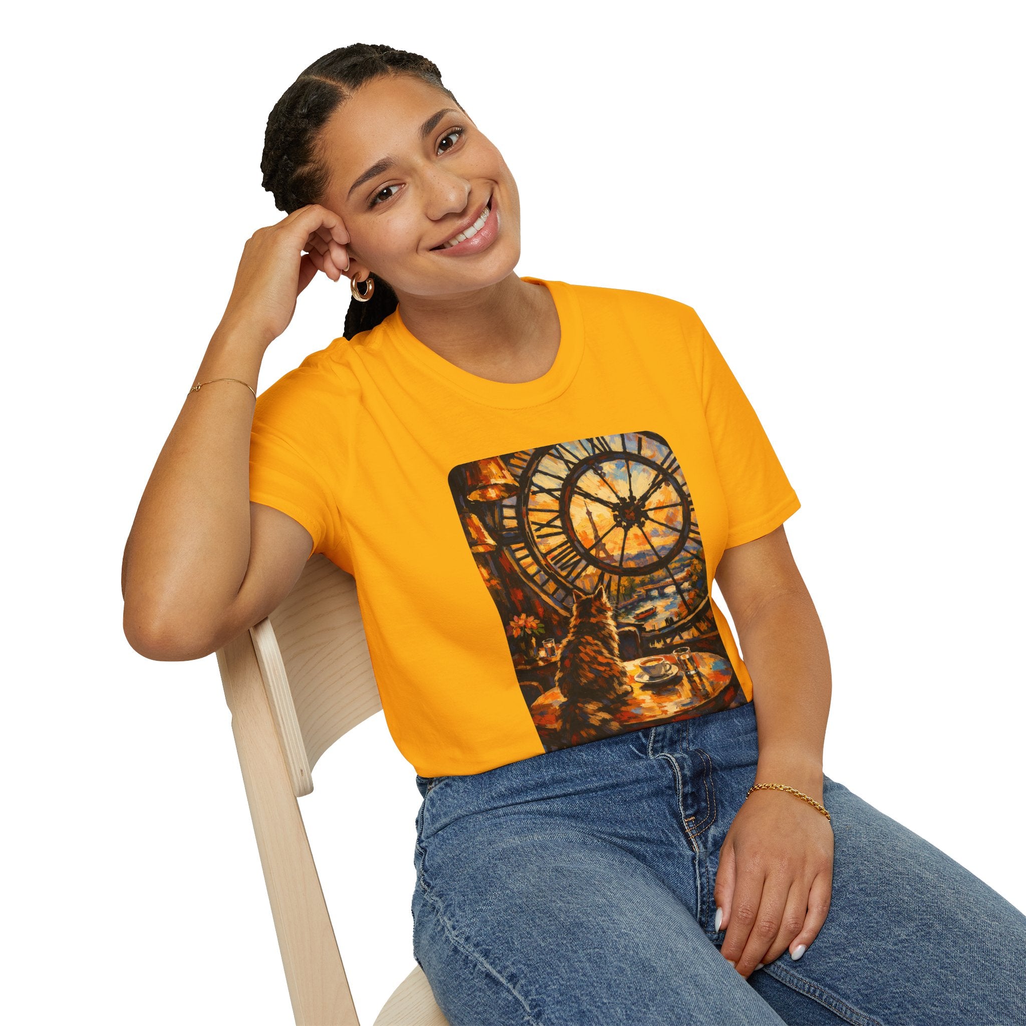 Paris D'Orsay Cafe Cat Illustration T-Shirt | Musée D'Orsay Scene