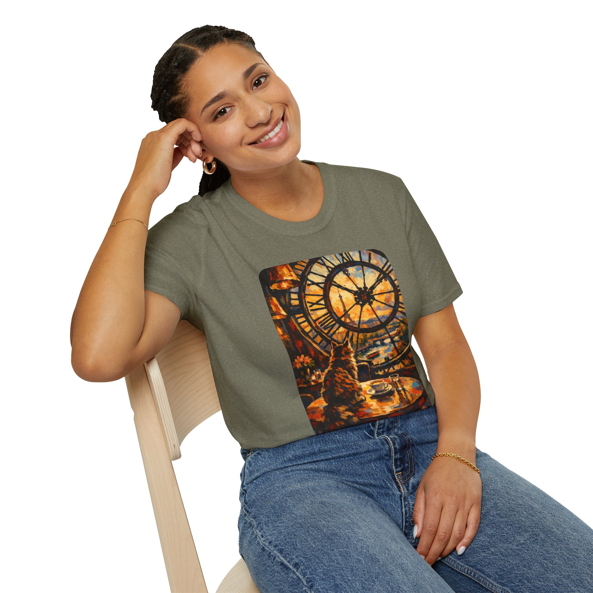 Paris D'Orsay Cafe Cat Illustration T-Shirt | Musée D'Orsay Scene
